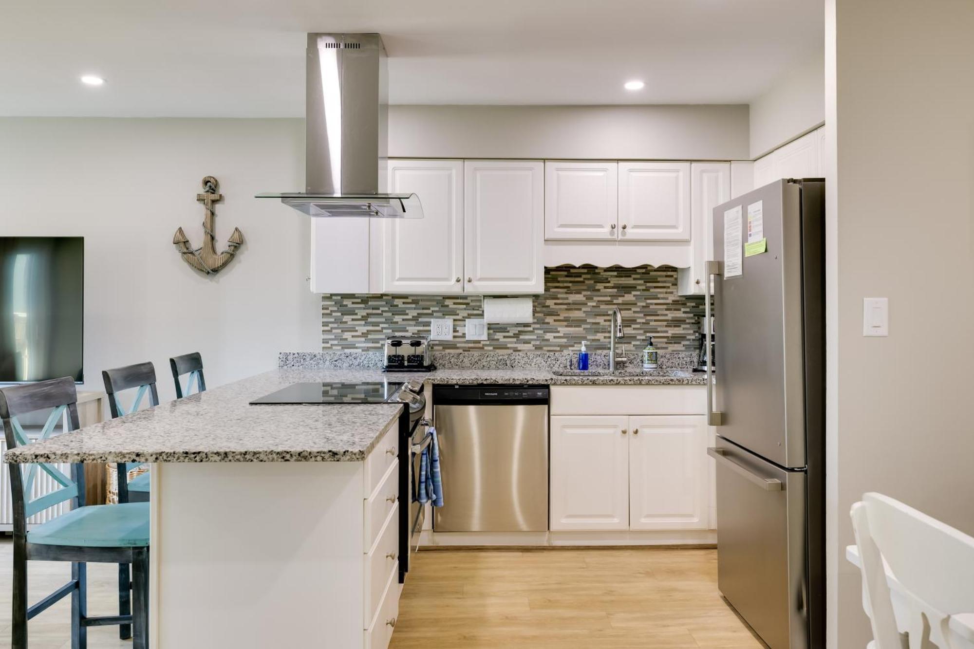Emerald Isle Condo With Indoor Pool And Beach Access! Ngoại thất bức ảnh