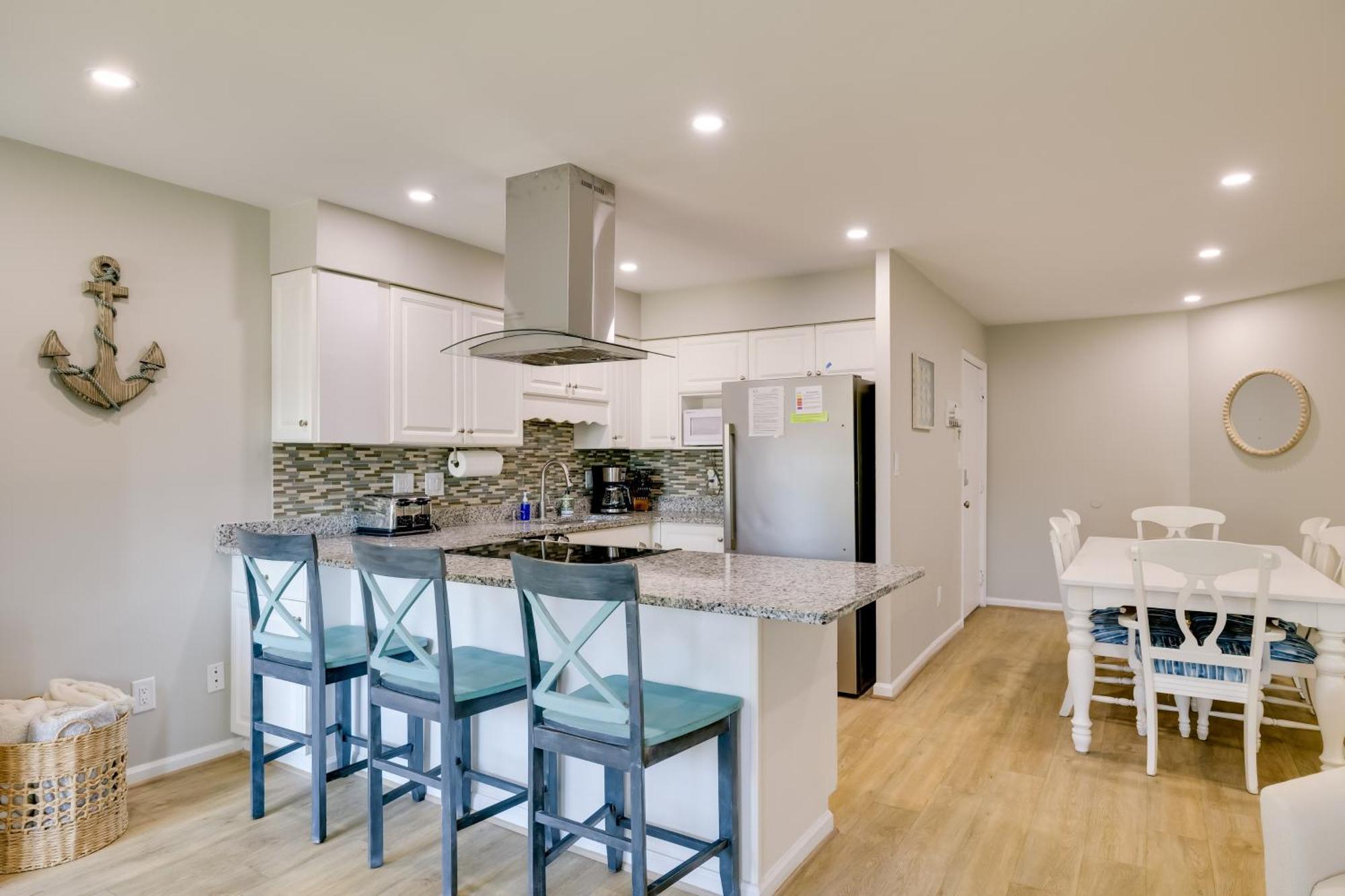 Emerald Isle Condo With Indoor Pool And Beach Access! Ngoại thất bức ảnh