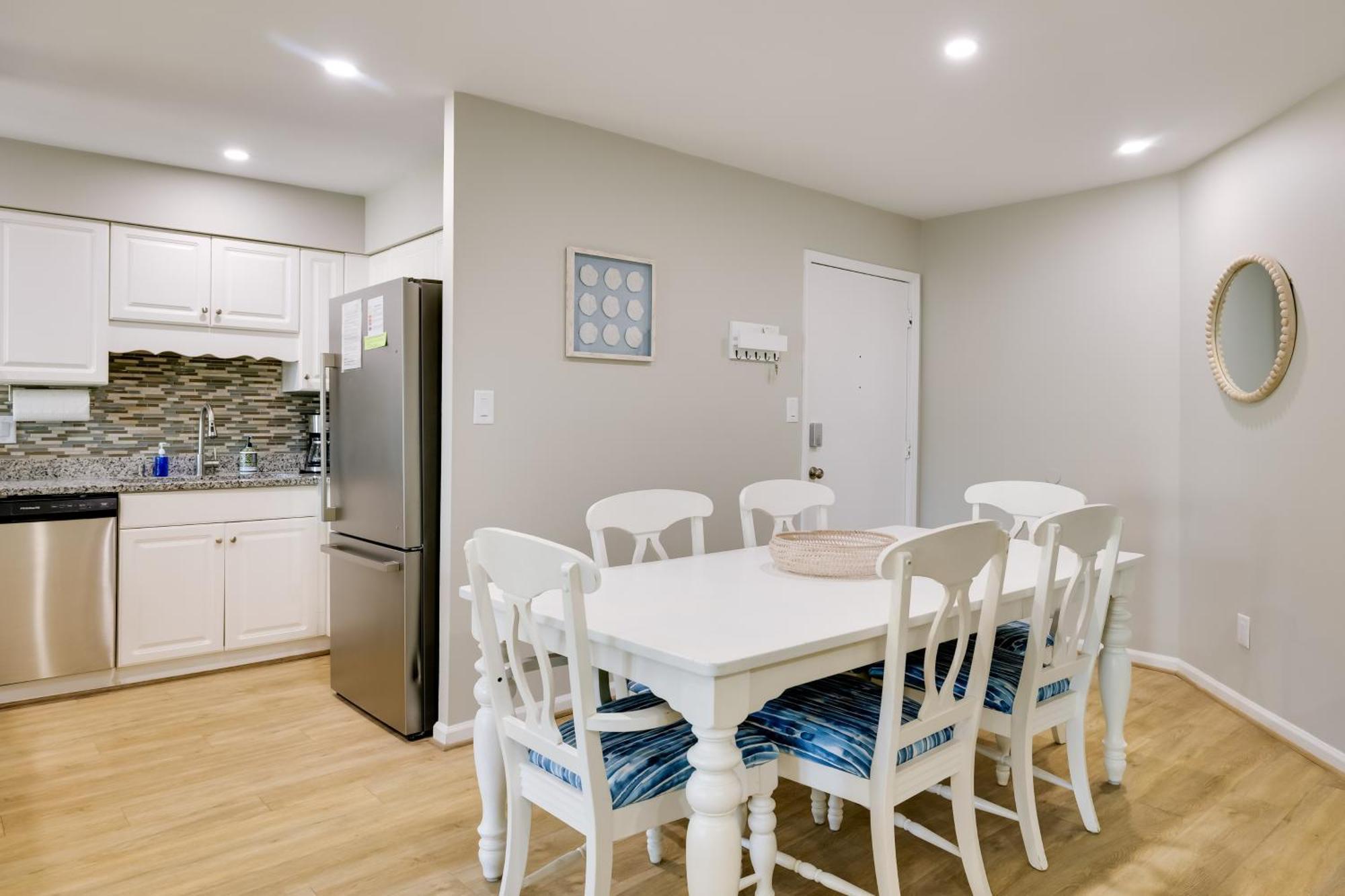 Emerald Isle Condo With Indoor Pool And Beach Access! Ngoại thất bức ảnh