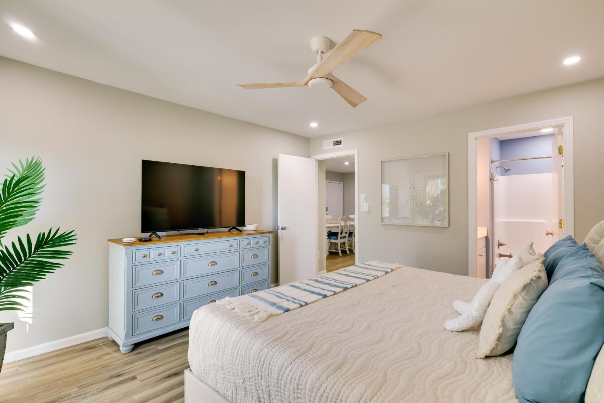 Emerald Isle Condo With Indoor Pool And Beach Access! Ngoại thất bức ảnh